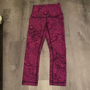 Lululemon high waisted wunder under crops sz 4